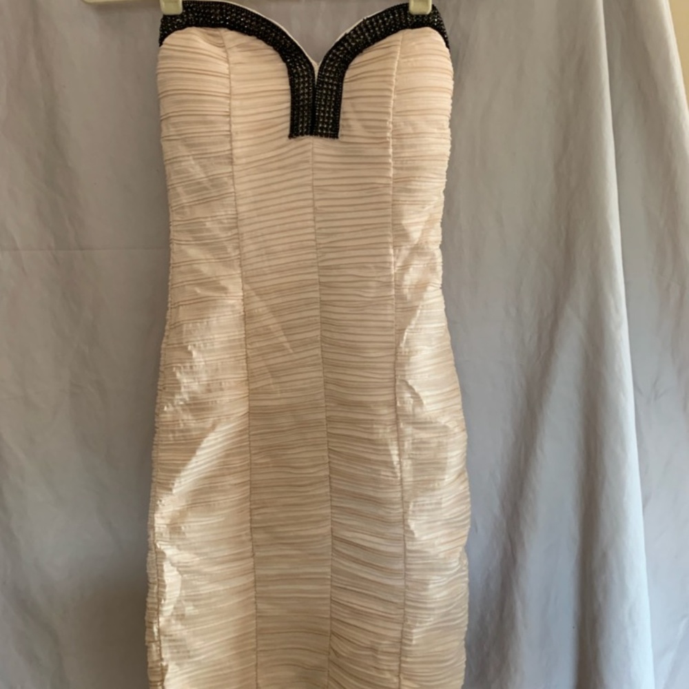 Super Sexy beige contour fitted  strapless dress